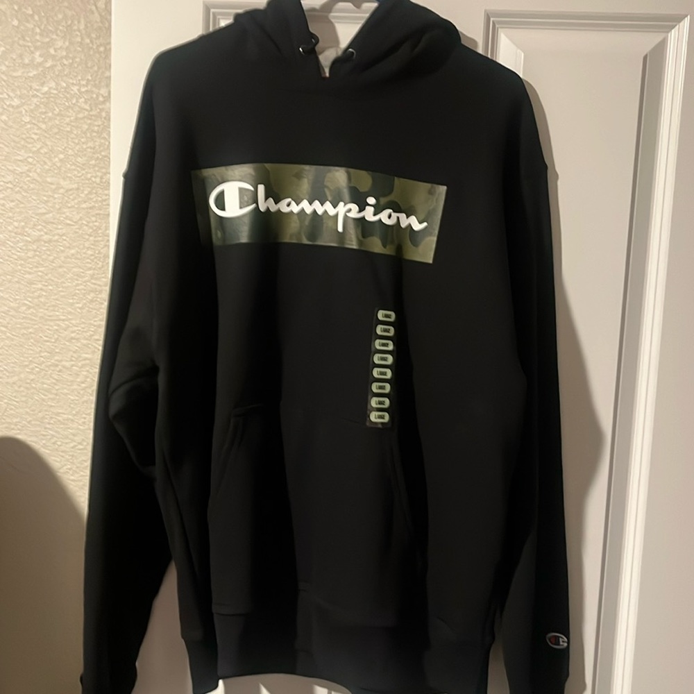 Men’s Champions Hoodie
